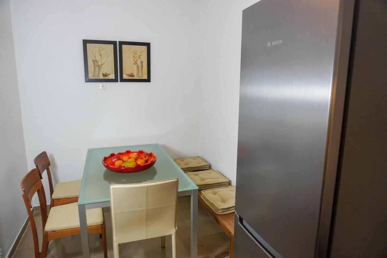 Marianna'S Stylish Brand New Apt In The Heart Of أثينا المظهر الخارجي الصورة